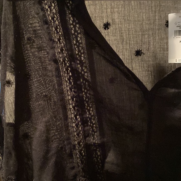 GAP NWT black top XS - Picture 8 of 9